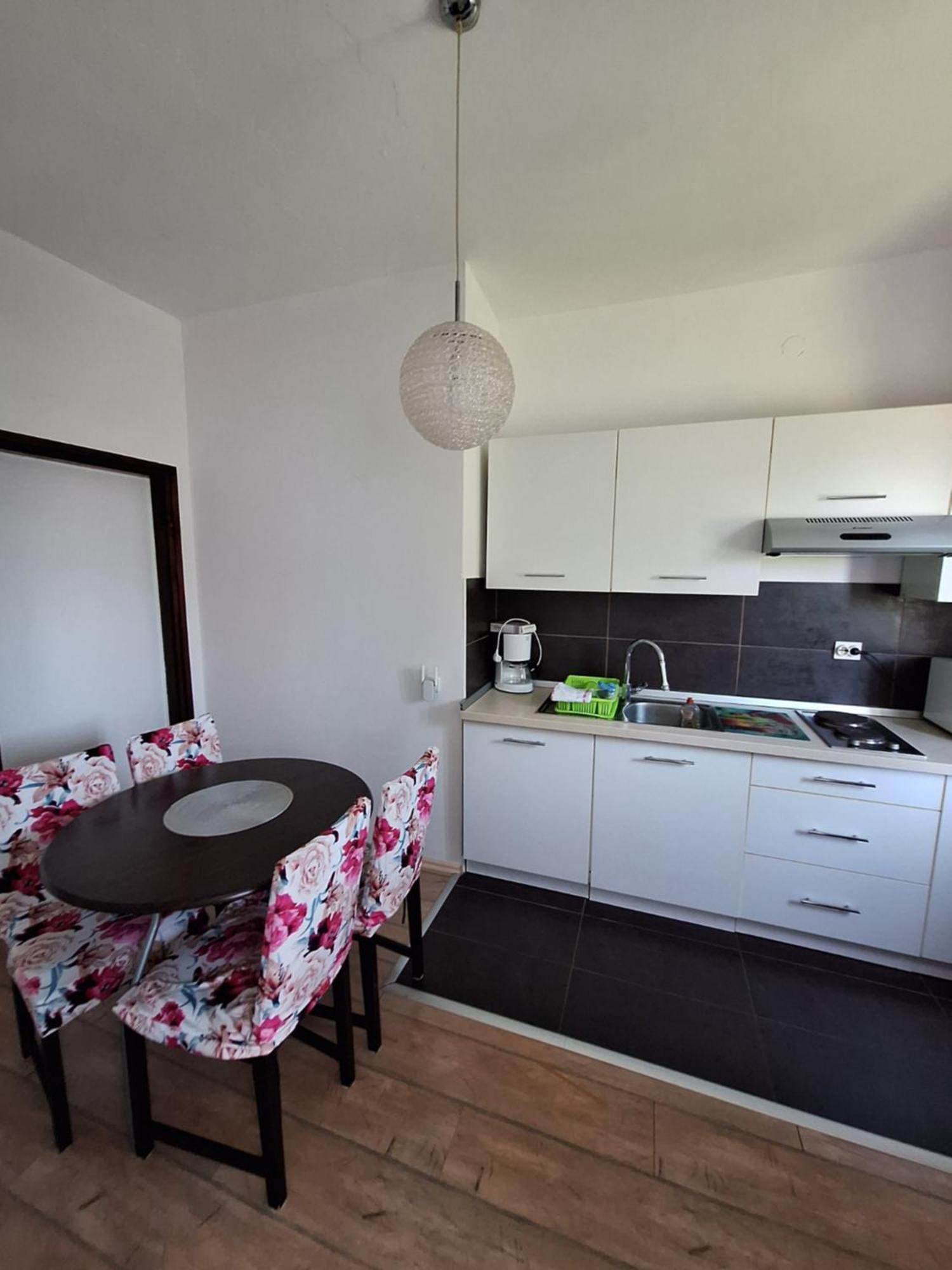 Apartmani Tara Medulin Exterior foto