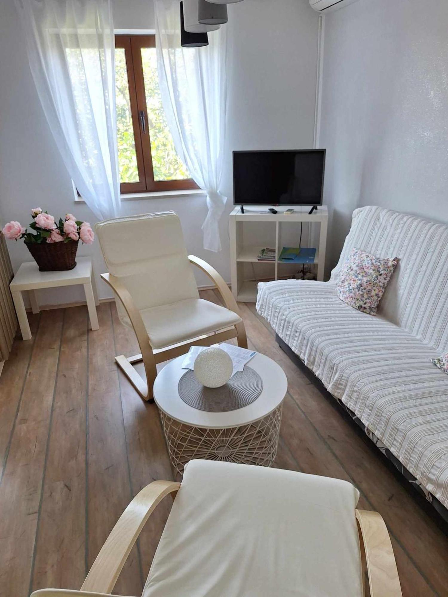 Apartmani Tara Medulin Exterior foto